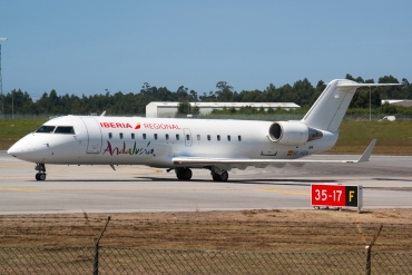 EC-HEK (cn 7320) Bombardier CRJ200ER