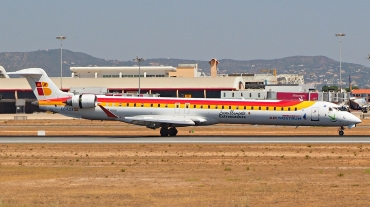 EC-LOX (cn 19020) Bombardier CRJ-1000