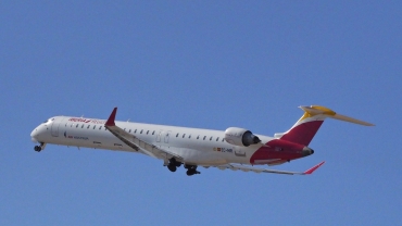 EC-MRI (19056) Bombardier CRJ-1000