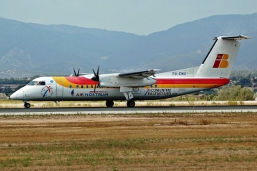 PH-DMU (568) 2000 Bombardier Dash 8-Q315