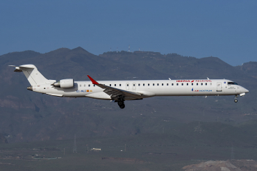 EC-MLC (19048) 2016 Bombardier CRJ-1000
