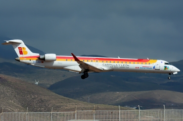 EC-JXZ (cn 15087) Bombardier CRJ900ER