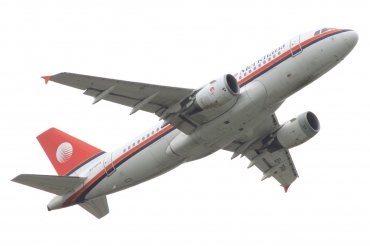 EI-DFA (1305) 2000 Airbus A319-112