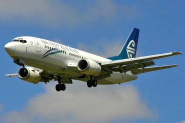 ZK-NGK, (cn 26318), Boeing 737-3K2