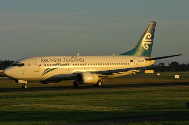 ZK-NGO (cn 28548) Boeing 737-37Q