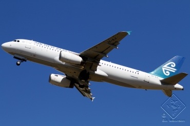ZK-OJI, (cn 2297), Airbus A320-232