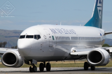 ZK-NGR (cn 27460) Boeing 737-33A
