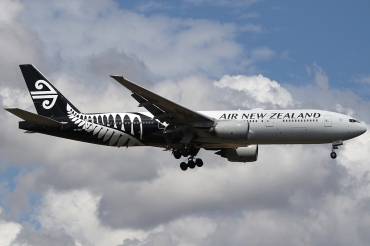 ZK-OKD (cn 29401) Boeing 777-219ER
