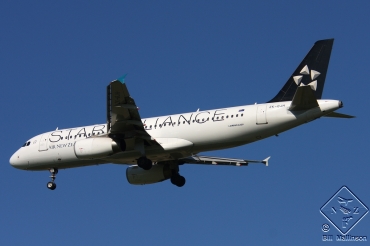 ZK-OJH (2257) 2004 Airbus A320-232