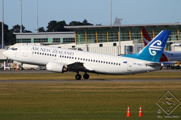ZK-NGJ (cn 25609) Boeing 737-319