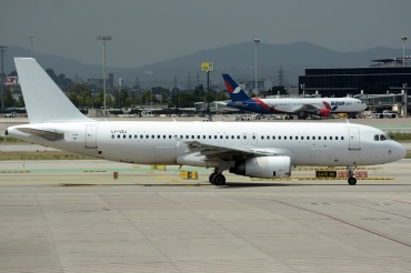 LY-VEJ (cn 2275) Airbus A320-232