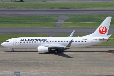 JA348J (40353) 2012 Boeing 737-846(WL)