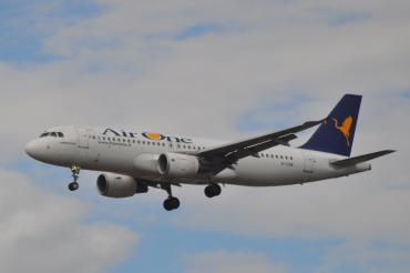 EI-DSM (cn 3362) Airbus A320-216