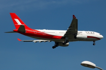 B-6546 (1303) 2012 Airbus A330-243