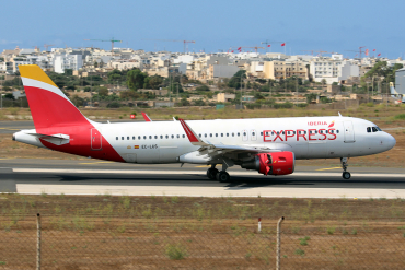EC-LUS (5501) 2013 Airbus A320-216(WL)