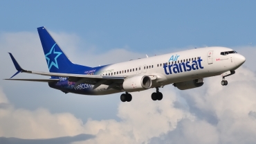 C-GTQB · Boeing 737-8Q8 · (YUL / CYUL)