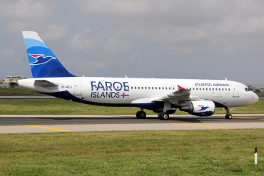 OY-RCJ (7465) 2016 Airbus A320-214