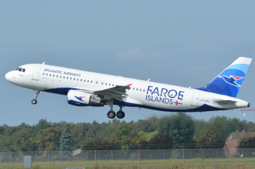 OY-RCJ (7465) 2016 Airbus A320-214