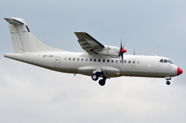 OY-CIU (112) 1988 ATR-42-300