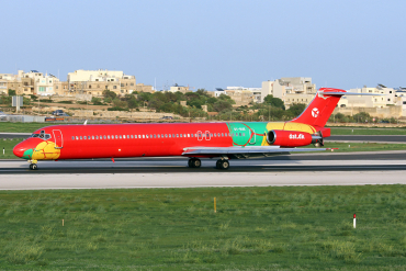 OY-RUE (49936) 1990 McDonnell Douglas MD-83