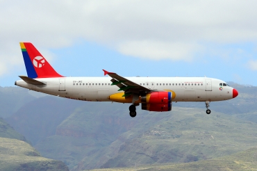 OY-JRZ (2102) 2003 Airbus A320-233