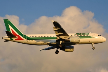 EI-DTE (3885) 2009 Airbus A320-216