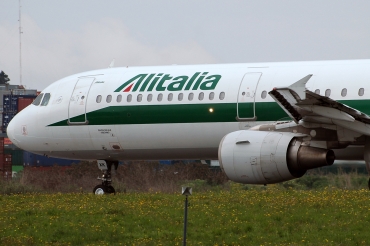 I-BIXK · Airbus A321-112 · (LIS / LPPT)