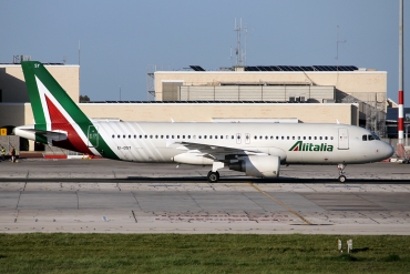 EI-DSY · Airbus A320-216 · (MLA / LMML)
