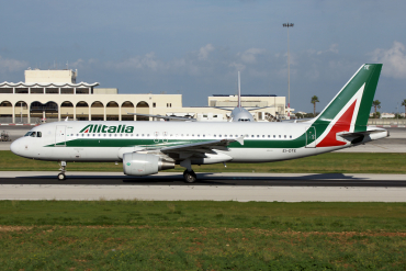 EI-DTE (3885) 2009 Airbus A320-216