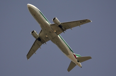 EI-DTH (cn 3956) Airbus A320-216