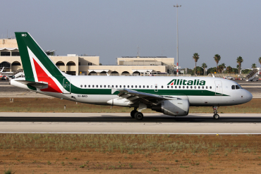 EI-IMO (1770) 2002 Airbus A319-112