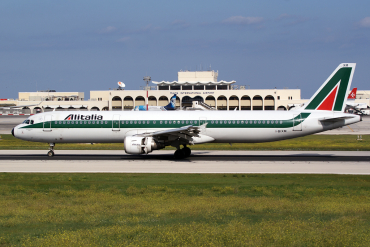 I-BIXM (514) 1996 Airbus A321-112