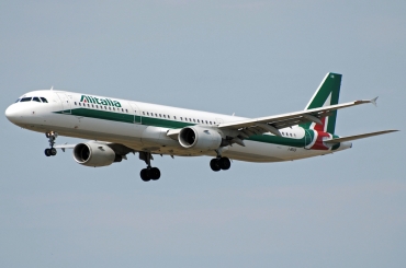 I-BIXS (cn 00599) Airbus A321-112