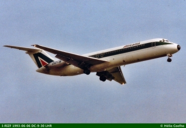 I-DIZE · McDonnell Douglas DC-9-32 · (LHR / EGLL)