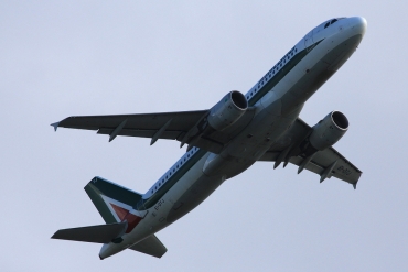EI-DTJ (3978) 2009 Airbus A320-216