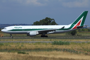 EI-DIP (339) 2000 Airbus A330-202