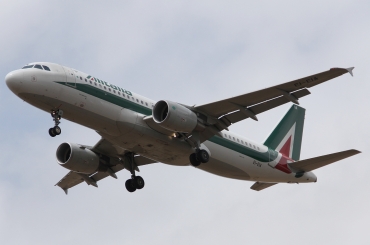 EI-EIA (cn 04195) Airbus A320-216