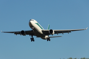 EI-DIP (339) 2000 Airbus A330-202