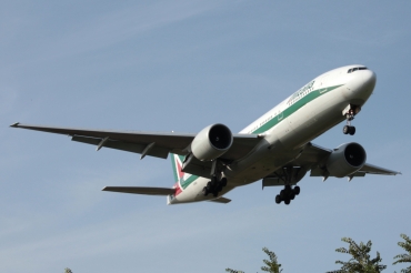 I-DISU (32858) 2002 Boeing 777-243ER
