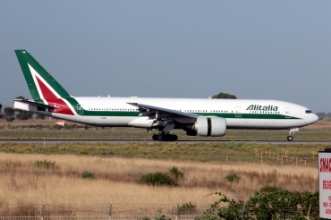 I-DISE · Boeing 777-243/ER · (FCO / LIRF)