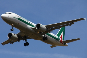 EI-DTB (3815) 2009 Airbus A320-216