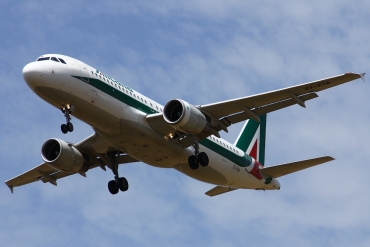 EI-EIA (cn 04195) Airbus A320-216