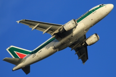 EI-IMH (2101) 2004 Airbus A319-112