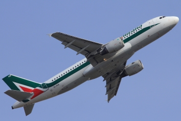 EI-IKB (1226) 2000 Airbus A320-214