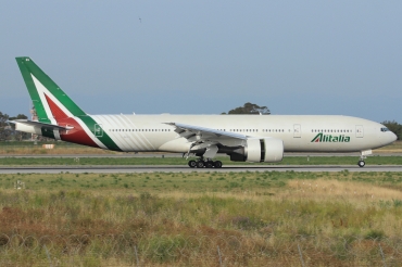 I-DISU (32858) 2002 Boeing 777-243ER