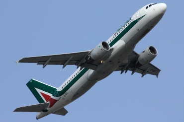 EI-EIC (4520) 2010 Airbus A320-216