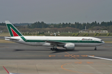 I-DISU (32858) 2002 Boeing 777-243ER
