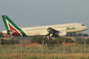 I-WEBB (3161) 2007 Airbus A320-214