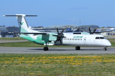 LN-RDZ (4063) 2001 Bombardier Dash 8-Q402