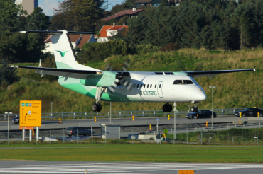 LN-WFH (238) 1990 DeHavilland Canada DHC-8-311 Dash 8